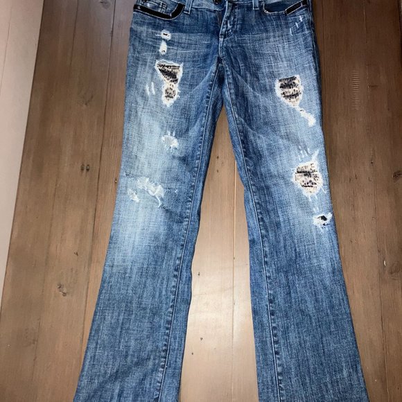 Guess by Marciano Leopard Distressed Jeans Size 27 - Picture 5 of 14